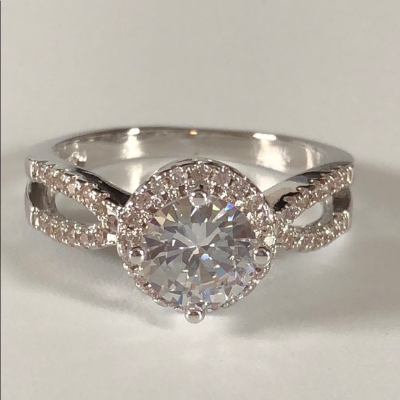 Jewelry - 2 Carat Round Cubic Zirconia Ring
